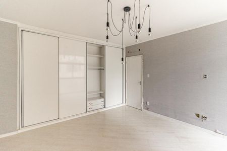 Apartamento à venda com 330m², 4 quartos e 2 vagasQuarto da Suíte
