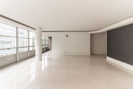 Apartamento à venda com 330m², 4 quartos e 2 vagasSala