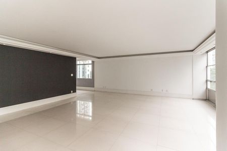 Apartamento à venda com 330m², 4 quartos e 2 vagasSala
