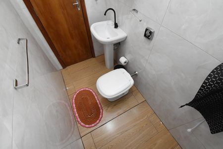 Casa à venda com 156m², 3 quartos e 4 vagasBanheiro 2