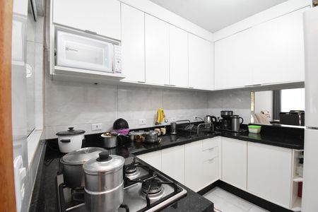 Casa à venda com 156m², 3 quartos e 4 vagasCozinha