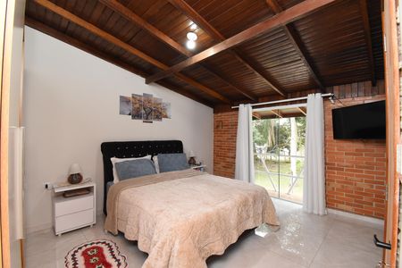 Casa à venda com 156m², 3 quartos e 4 vagasSuíte