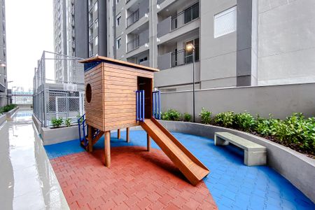 Apartamento para alugar com 39m², 2 quartos e sem vaga Apartamento para alugar com 39m², 2 quartos e sem vagaÁrea comum - Playground