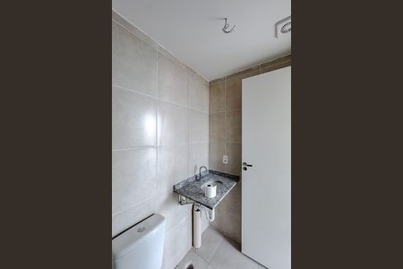 Apartamento para alugar com 39m², 2 quartos e sem vaga Apartamento para alugar com 39m², 2 quartos e sem vagaBanheiro