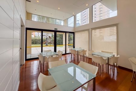 Apartamento para alugar com 124m², 3 quartos e 2 vagasSalão de Festas