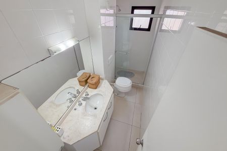 Apartamento para alugar com 124m², 3 quartos e 2 vagasBanheiro Corredor