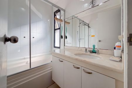 Apartamento para alugar com 124m², 3 quartos e 2 vagasBanheiro da Suíte