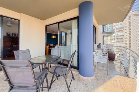Apartamento para alugar com 124m², 3 quartos e 2 vagasVaranda da Sala