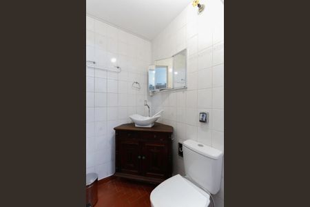 Casa para alugar com 45m², 1 quarto e 1 vaga Casa para alugar com 45m², 1 quarto e 1 vagaBanheiro