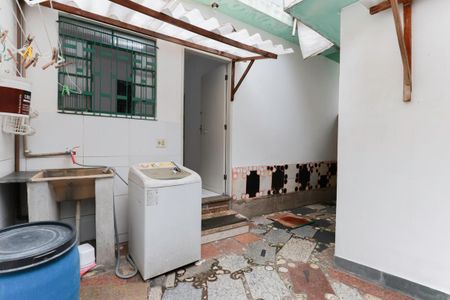 Casa para alugar com 45m², 1 quarto e 1 vaga Casa para alugar com 45m², 1 quarto e 1 vagaÁrea de serviço