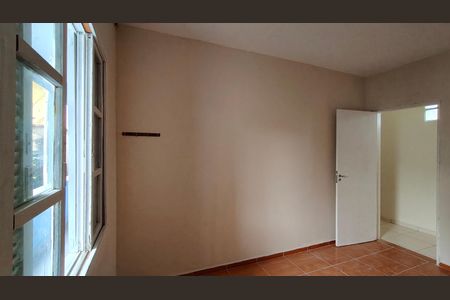 Casa para alugar com 100m², 3 quartos e sem vaga Casa para alugar com 100m², 3 quartos e sem vagaQuarto 1
