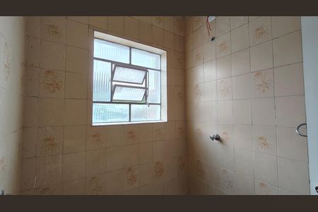 Casa para alugar com 100m², 3 quartos e sem vaga Casa para alugar com 100m², 3 quartos e sem vagaBanheiro de Serviço