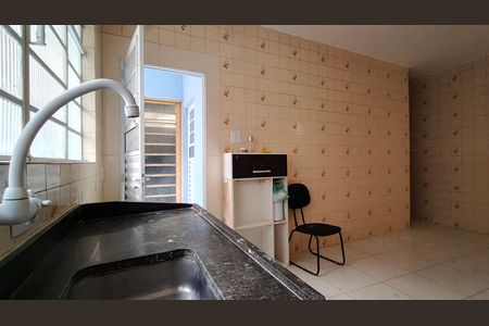 Casa para alugar com 100m², 3 quartos e sem vaga Casa para alugar com 100m², 3 quartos e sem vagaCozinha