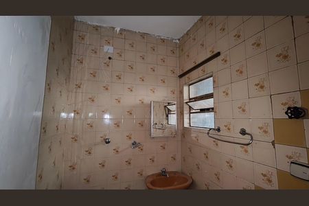 Casa para alugar com 100m², 3 quartos e sem vaga Casa para alugar com 100m², 3 quartos e sem vagaBanheiro