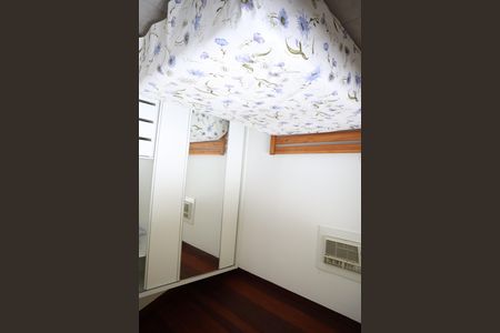 Casa à venda com 127m², 4 quartos e 2 vagasquarto 2 