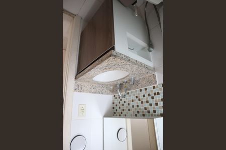 Casa à venda com 127m², 4 quartos e 2 vagasbanheiro 2
