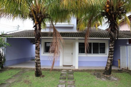 Casa à venda com 127m², 4 quartos e 2 vagasfachada