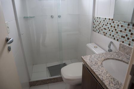 Casa à venda com 127m², 4 quartos e 2 vagasbanheiro 2