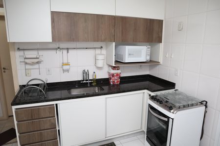 Casa à venda com 127m², 4 quartos e 2 vagascozinha