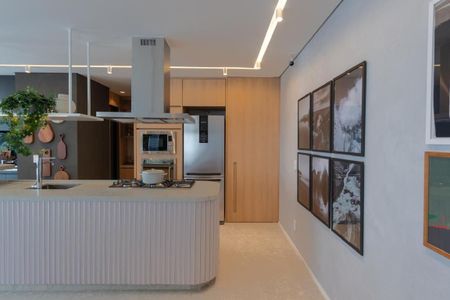 Apartamento à venda com 3 quartos, 178m² em Pinheiros, São Paulo
