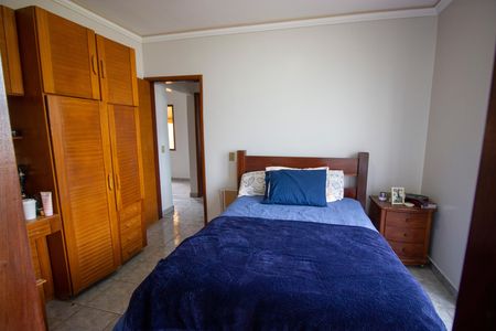 Casa à venda com 4 quartos, 230m² em Qnm 40, Brasília