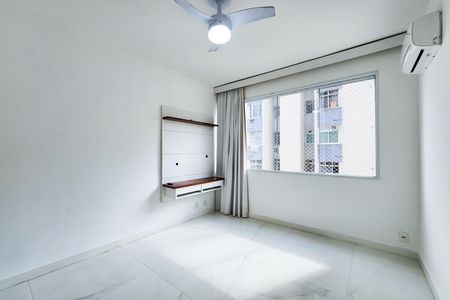 Sala  de apartamento para alugar com 2 quartos, 68m² em Estácio, Rio de Janeiro