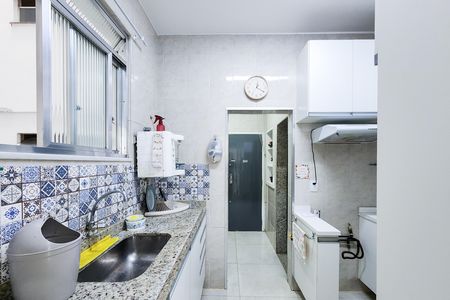 Apartamento para alugar com 68m², 2 quartos e 1 vagaCozinha 