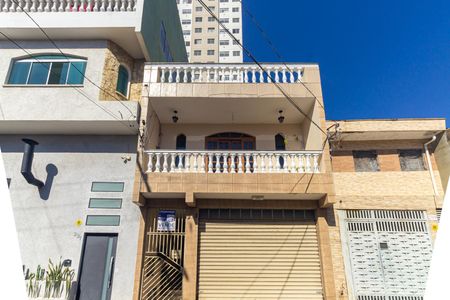 Casa à venda com 220m², 3 quartos e 2 vagas