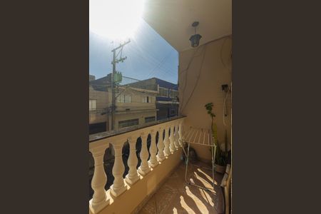 Casa à venda com 220m², 3 quartos e 2 vagas