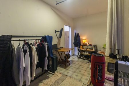 Casa à venda com 220m², 3 quartos e 2 vagas