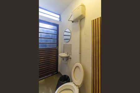 Casa à venda com 220m², 3 quartos e 2 vagas