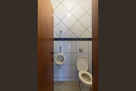 Casa à venda com 220m², 3 quartos e 2 vagas