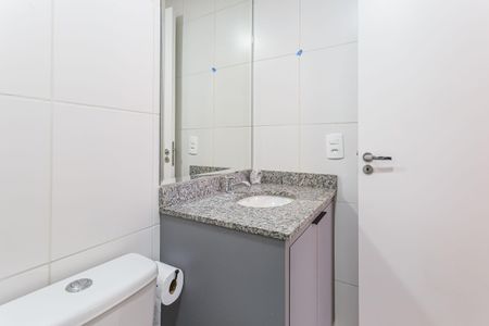 Apartamento à venda com 29m², 1 quarto e sem vaga Apartamento à venda com 29m², 1 quarto e sem vagaBanheiro da Suíte
