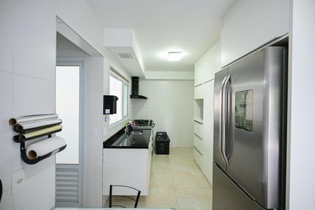Apartamento à venda com 2147483650m², 4 quartos e 3 vagasCozinha