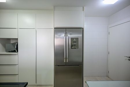 Apartamento à venda com 2147483650m², 4 quartos e 3 vagasCozinha