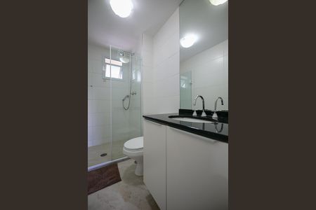 Apartamento à venda com 2147483650m², 4 quartos e 3 vagasBanheiro