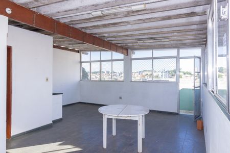 Casa à venda com 250m², 6 quartos e 3 vagas Casa à venda com 250m², 6 quartos e 3 vagasÁrea de Lazer