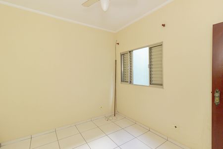 Casa à venda com 250m², 6 quartos e 3 vagas Casa à venda com 250m², 6 quartos e 3 vagasQuarto dos FundosQuarto dos Fundos