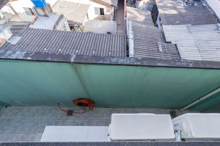 Casa à venda com 250m², 6 quartos e 3 vagas Casa à venda com 250m², 6 quartos e 3 vagasVista Quarto 3