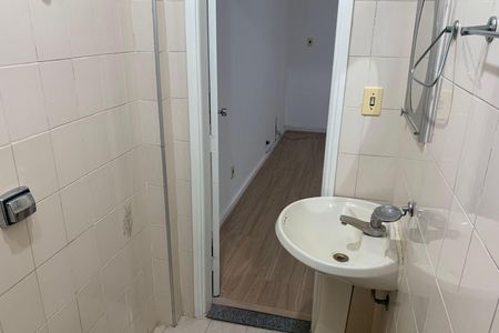 Apartamento para alugar com 110m², 3 quartos e 1 vaga Apartamento para alugar com 110m², 3 quartos e 1 vagaBanheiro da Suíte