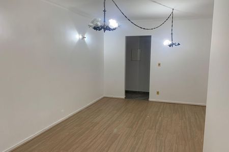 Apartamento para alugar com 110m², 3 quartos e 1 vaga Apartamento para alugar com 110m², 3 quartos e 1 vagaSala