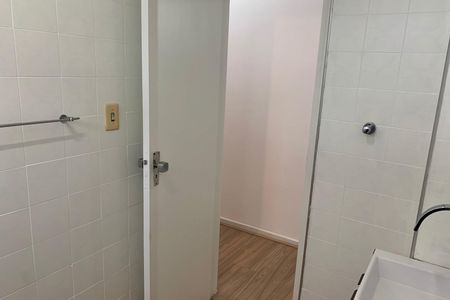 Apartamento para alugar com 110m², 3 quartos e 1 vaga Apartamento para alugar com 110m², 3 quartos e 1 vagaBanheiro