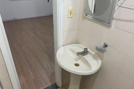 Apartamento para alugar com 110m², 3 quartos e 1 vaga Apartamento para alugar com 110m², 3 quartos e 1 vagaBanheiro da Suíte