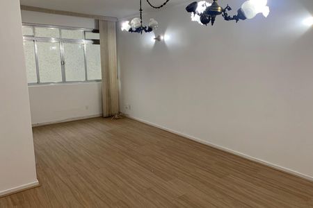 Apartamento para alugar com 110m², 3 quartos e 1 vaga Apartamento para alugar com 110m², 3 quartos e 1 vagaSala