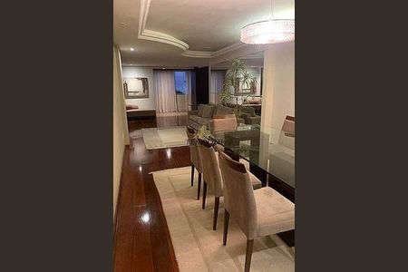Apartamento à venda com 180m², 4 quartos e 2 vagas