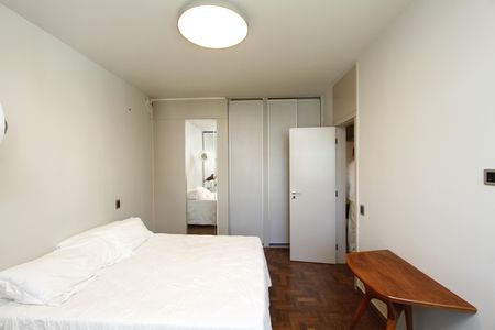 Apartamento à venda com 140m², 3 quartos e 1 vagaQuarto 2 - Suíte