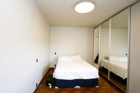 Apartamento à venda com 140m², 3 quartos e 1 vagaQuarto 1