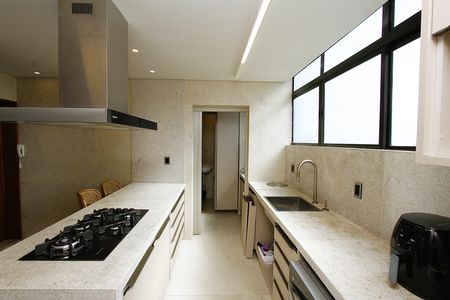 Apartamento à venda com 140m², 3 quartos e 1 vagaCozinha