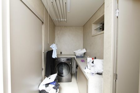 Apartamento à venda com 140m², 3 quartos e 1 vagaÁrea de Serviço