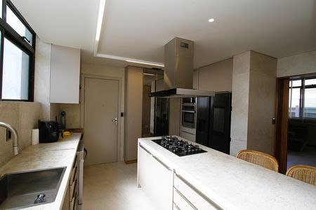 Apartamento à venda com 140m², 3 quartos e 1 vagaCozinha
